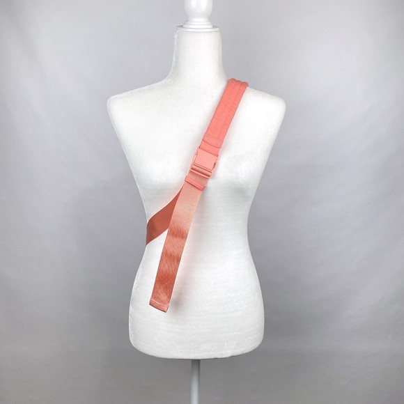 NWT Vera Bradley Utility Sling Backpack Desert Flower Pink Recycled Cotton - Picture 15 of 16